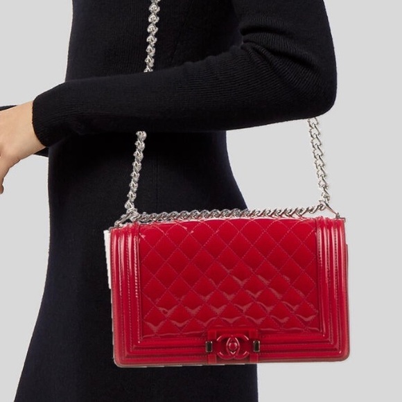 CHANEL medium plexiglass boy bag - Picture 5 of 11